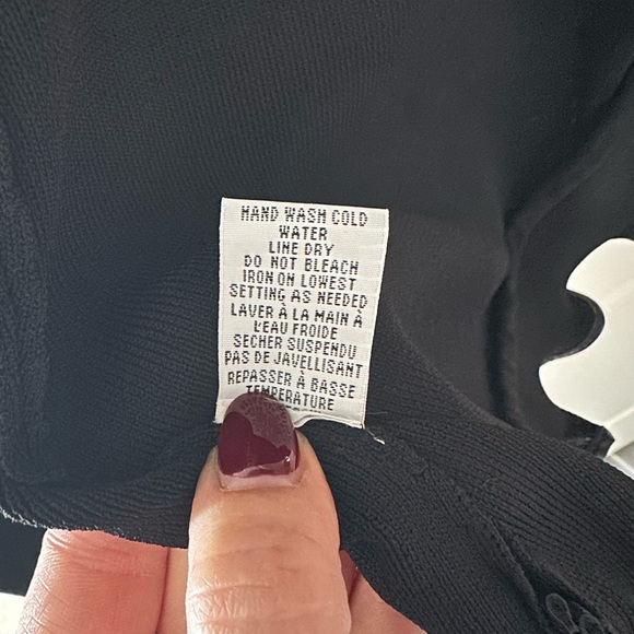 Unique open black sweater with “leather” trim size large. - Picture 5 of 7